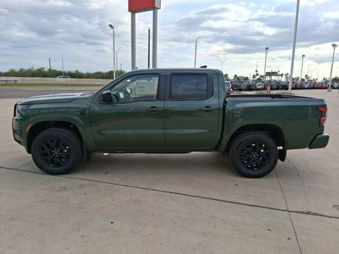 New 2026 Nissan Frontier SV image 3