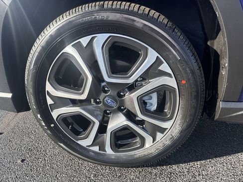 New 2026 Subaru Ascent Touring w/ Popular Package #2 image 8