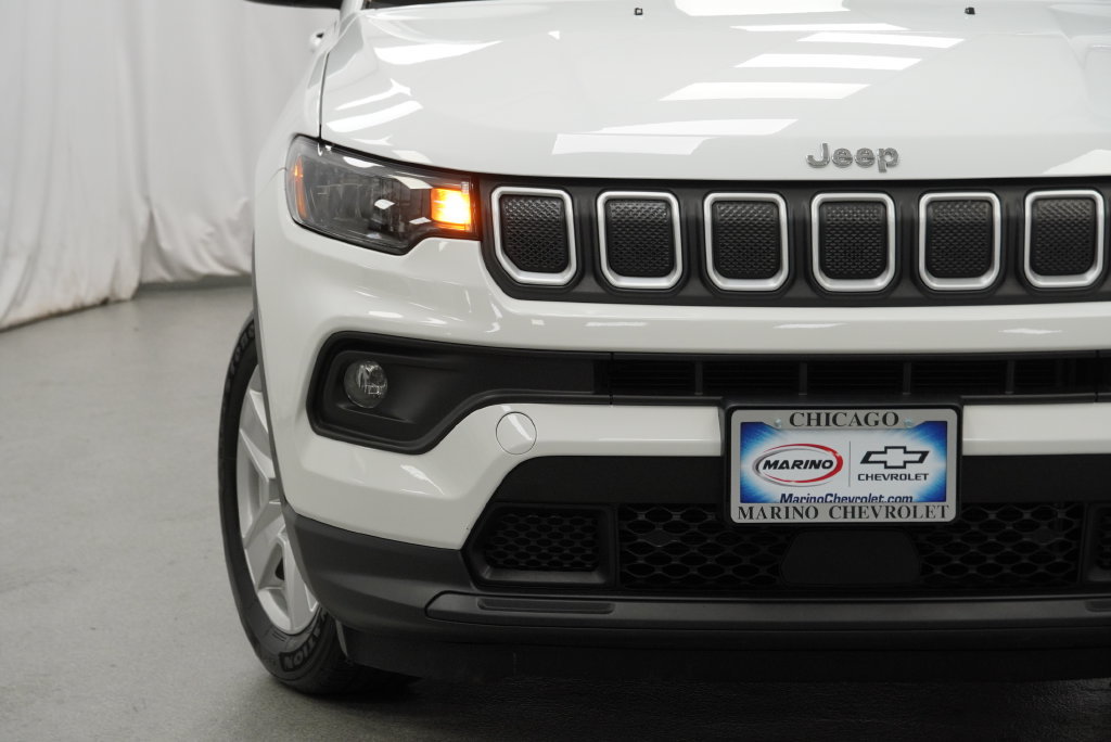 Used 2022 Jeep Compass Latitude FWD image 10