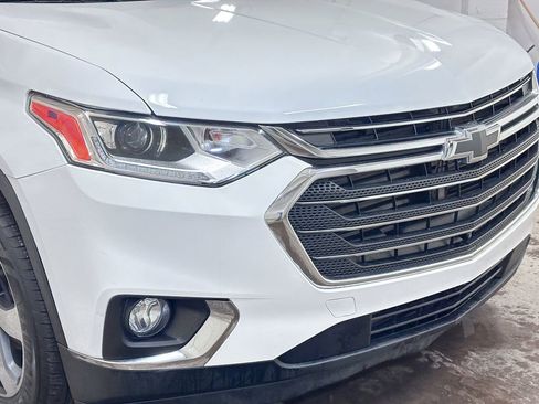 Used 2019 Chevrolet Traverse LT w/ LT Premium Package image 14