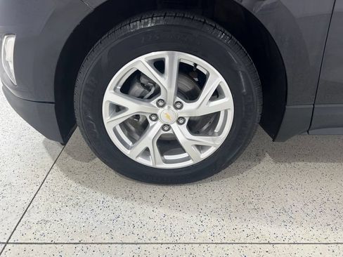 Used 2020 Chevrolet Equinox LT FWD image 29