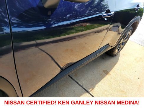 Certified 2025 Nissan Rogue SV AWD/4WD image 11