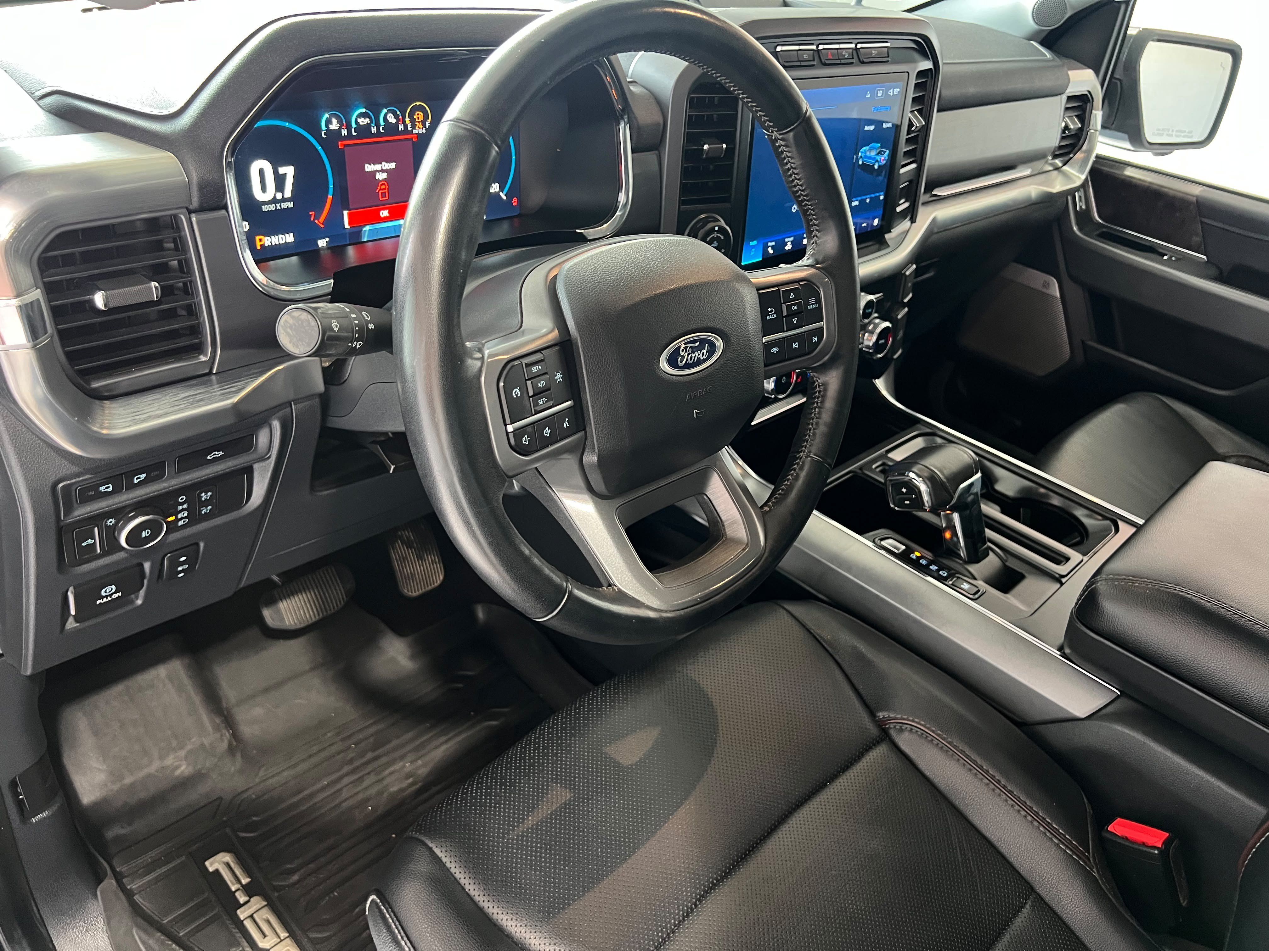 Used 2022 Ford F150 Lariat AWD/4WD image 19