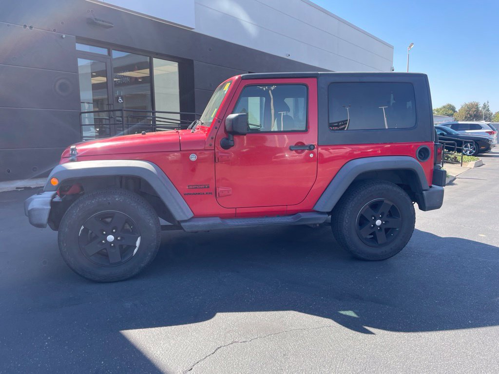 Used 2017 Jeep Wrangler Sport w/ Quick Order Package 24S AWD/4WD image 1