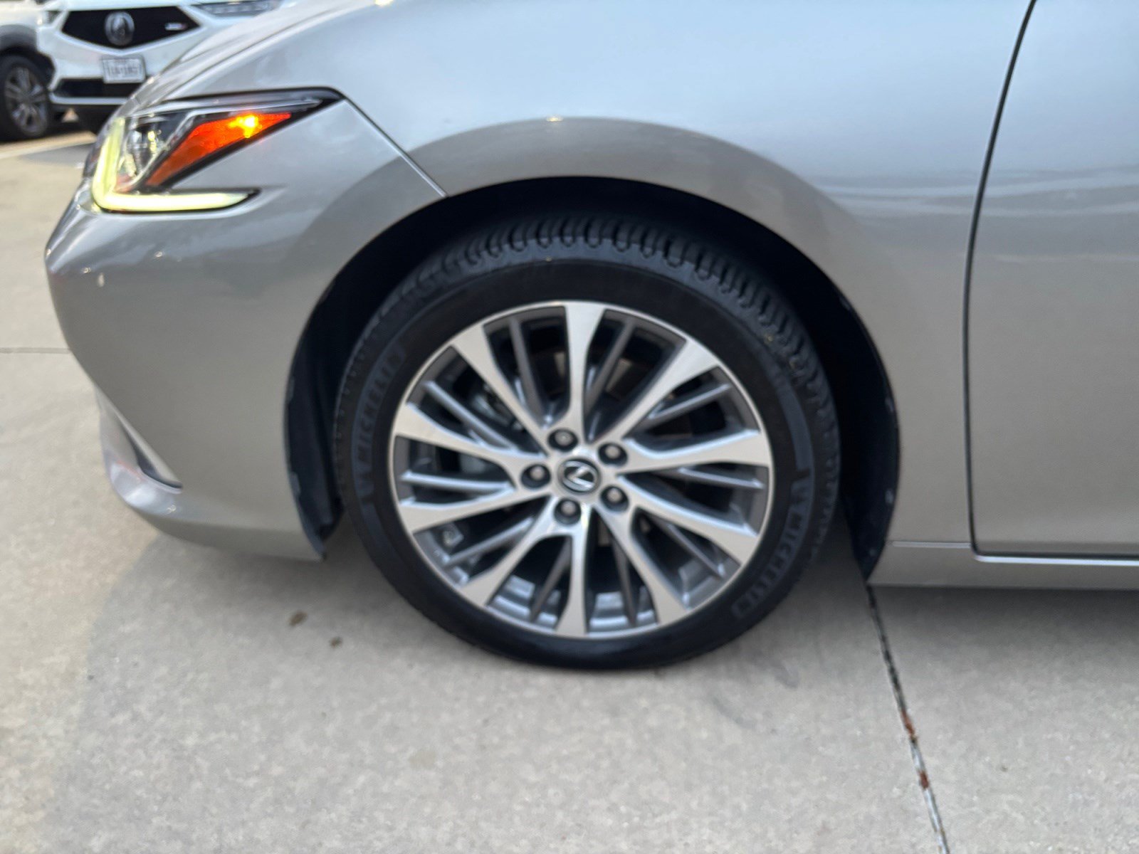 Used 2021 Lexus ES 300h w/ Premium Package FWD image 27