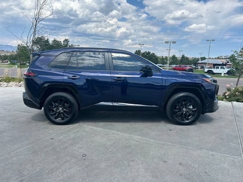 Used 2026 Toyota RAV4 SE w/ Convenience Package AWD/4WD image 9