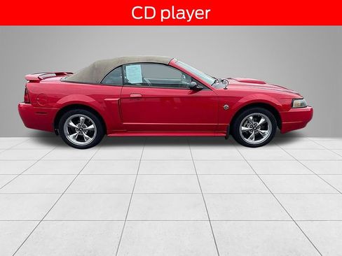 Used 2004 Ford Mustang GT RWD image 5