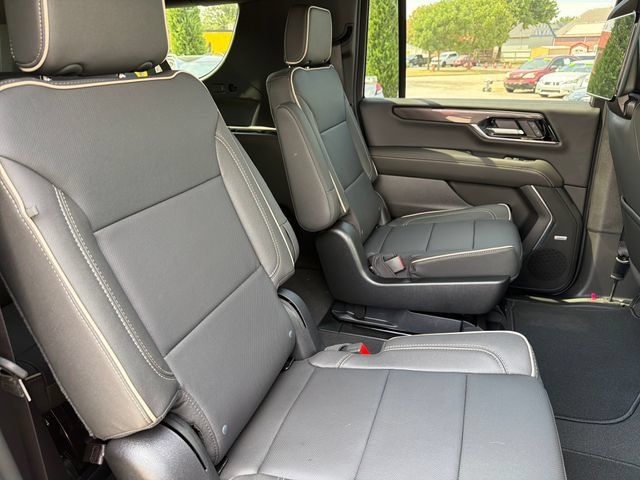 New 2026 GMC Yukon XL Elevation w/ Elevation Premium Package AWD/4WD image 22
