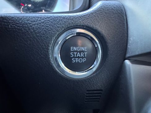 Used 2022 Toyota 4Runner Trail Special Edition AWD/4WD image 30