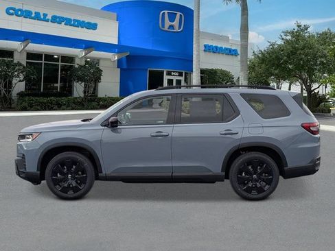 New 2026 Honda Pilot Black Edition image 2