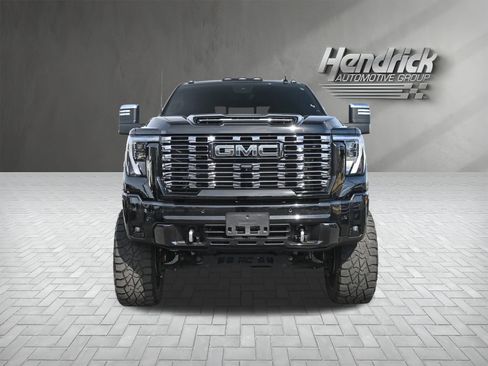Used 2025 GMC Sierra 2500 Denali Ultimate image 6