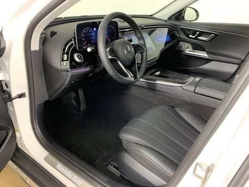 Used 2025 Mercedes-Benz E 450 4MATIC All-Terrain Wagon image 29