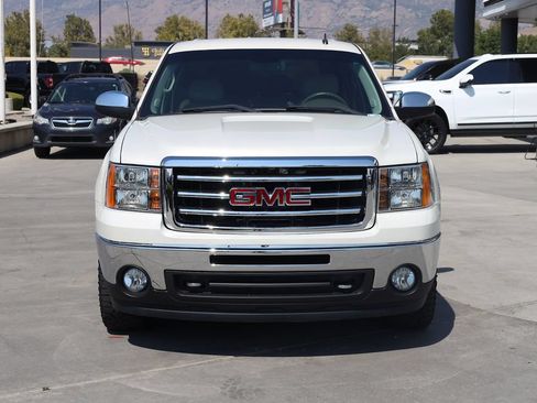 Used 2012 GMC Sierra 1500 SLT w/ SLT White Diamond Edition AWD/4WD image 9