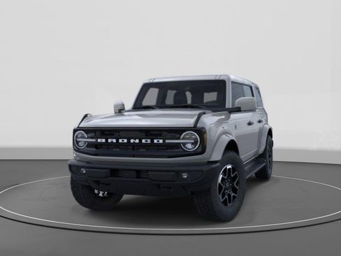 New 2026 Ford Bronco Outer Banks AWD/4WD image 2