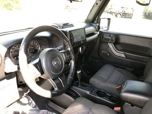 Used 2011 Jeep Wrangler Sport AWD/4WD image 31