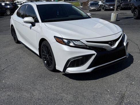 Used 2023 Toyota Camry XSE w/ Cold Weather Package FWD image 1