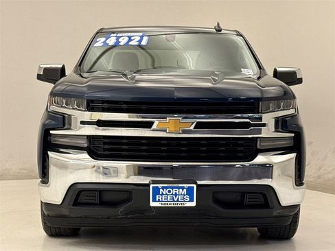 Used 2020 Chevrolet Silverado 1500 LT w/ Texas Edition image 3