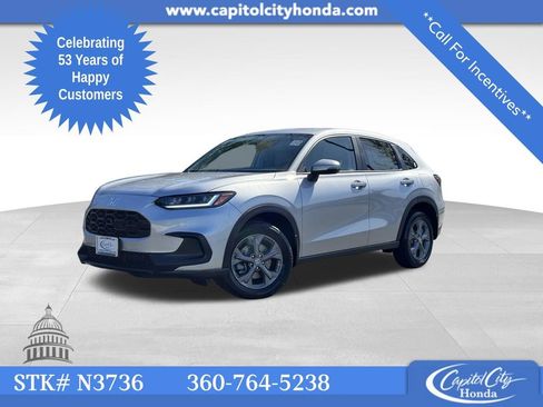 New 2026 Honda HR-V LX image 1