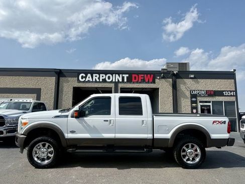 Used 2016 Ford F250 King Ranch w/ FX4 Off-Road Package AWD/4WD image 7