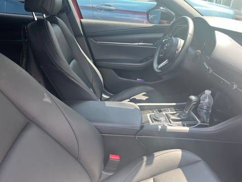 Used 2024 MAZDA MAZDA3 s FWD image 4