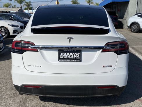 Used 2017 Tesla Model X P100D image 9