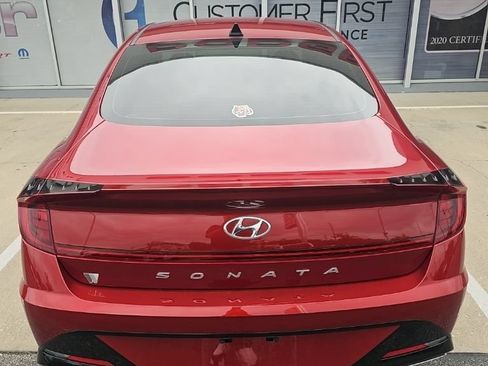 Used 2023 Hyundai Sonata SEL w/ Preferred Accessory Package FWD image 6