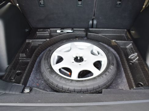 Used 2020 Ford Escape SEL image 29