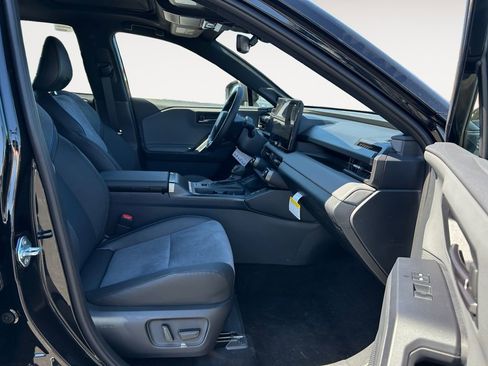 New 2026 Toyota RAV4 XSE AWD/4WD image 24