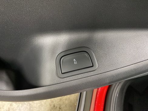 New 2026 Chevrolet Traverse Z71 w/ Driver Confidence Package image 34