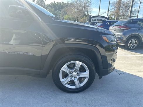 Used 2024 Jeep Compass Sport image 19
