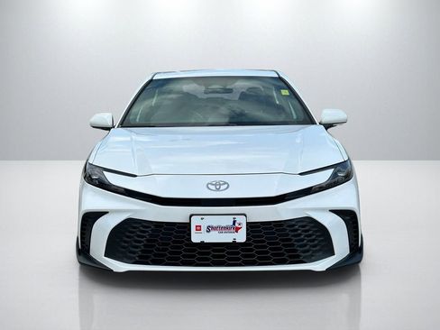 Certified 2025 Toyota Camry SE FWD image 2
