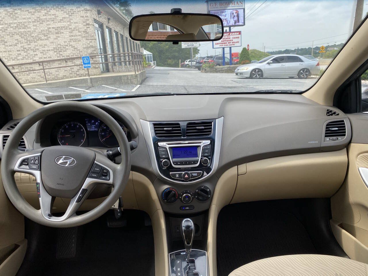 Used 2014 Hyundai Accent GLS w/ Option Group 2 FWD image 22