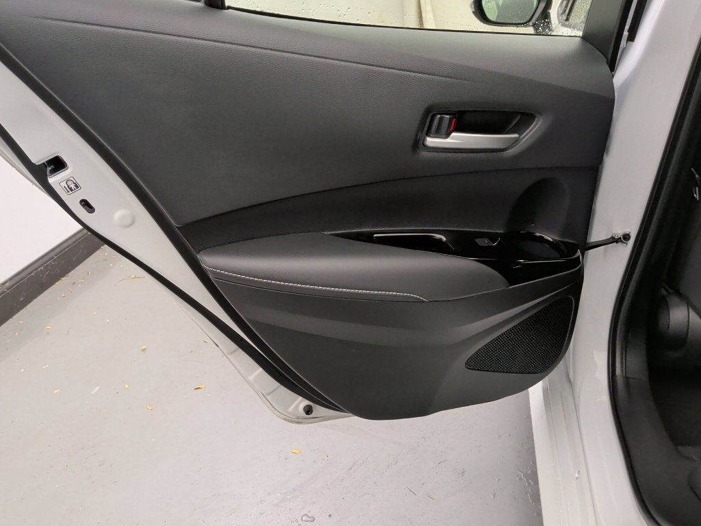 Used 2024 Toyota Corolla SE w/ SE Package FWD image 20