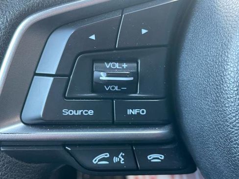 Used 2018 Subaru Crosstrek 2.0i image 19