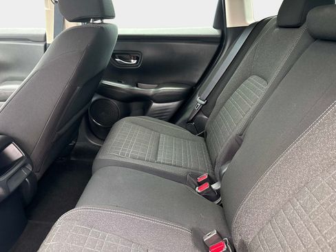 Used 2025 Honda HR-V LX image 13
