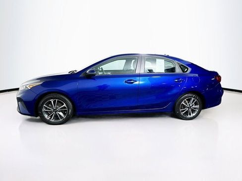 Used 2023 Kia Forte LXS w/ LXS Technology Package image 7