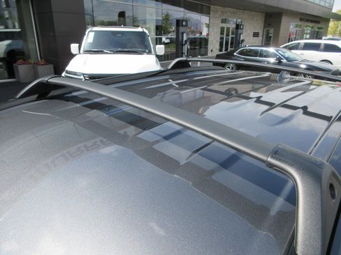 Used 2024 Toyota RAV4 XLE AWD/4WD image 17