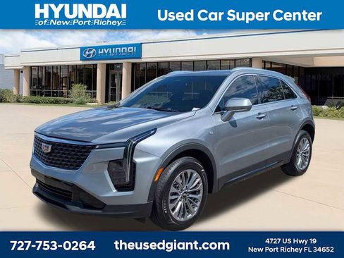 Used 2024 Cadillac XT4 Premium Luxury FWD image 1