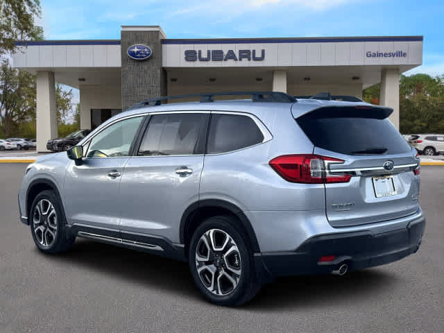 Certified 2025 Subaru Ascent Touring AWD/4WD image 4