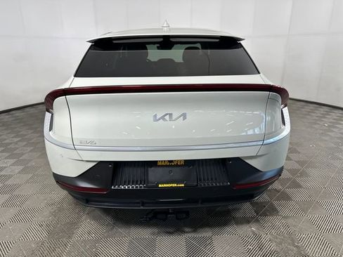 Used 2024 Kia EV6 Light image 4