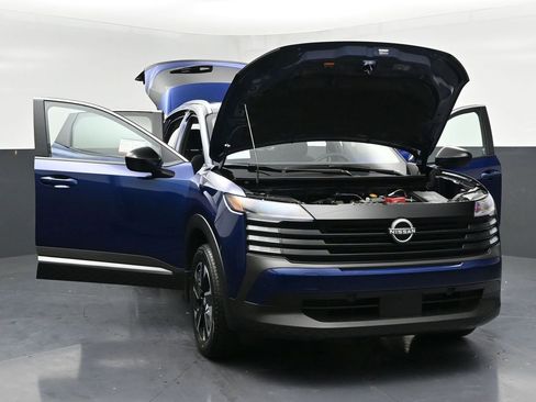New 2026 Nissan Kicks SV AWD/4WD image 34