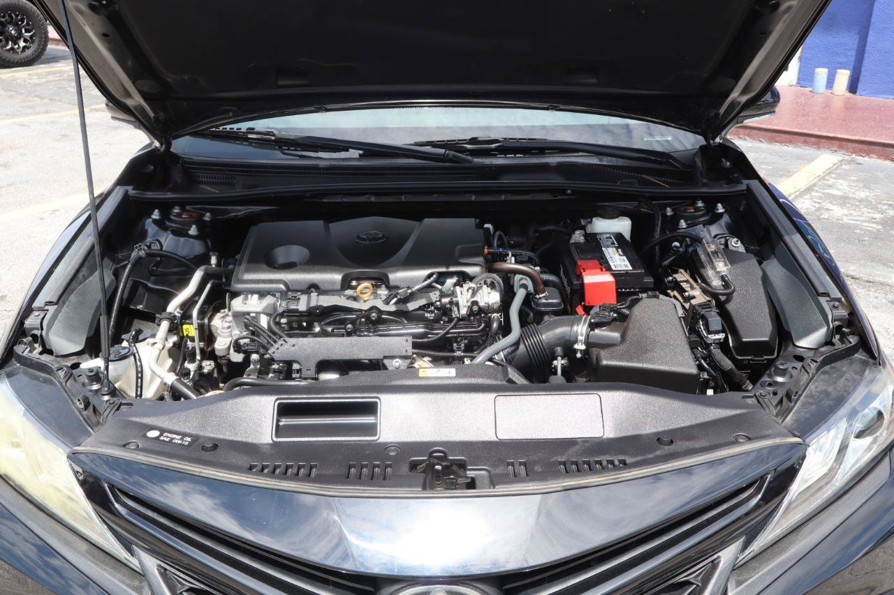 Used 2021 Toyota Camry XSE FWD image 34