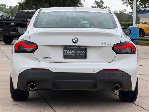 Used 2024 BMW 230i Coupe w/ Convenience Package RWD image 3