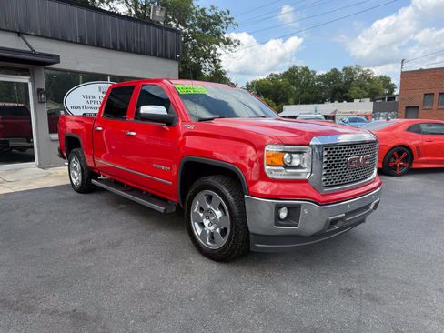 Used 2014 GMC Sierra 1500 SLT w/ SLT Crew Cab Value Package AWD/4WD image 2