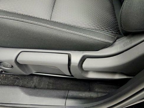 Used 2025 Mitsubishi Outlander ES AWD/4WD image 10