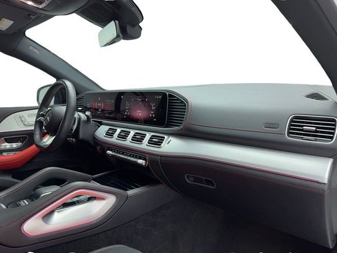 Used 2024 Mercedes-Benz GLE 53 AMG 4MATIC Coupe image 40