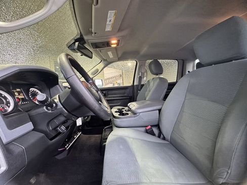 Used 2015 RAM 1500 Express image 11