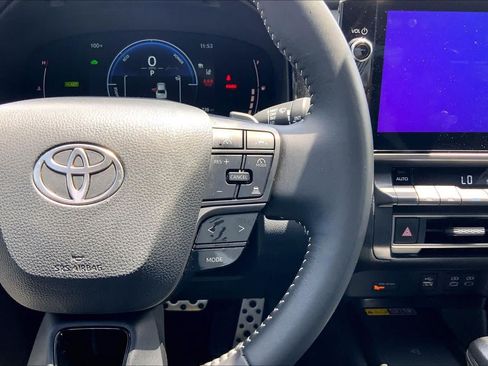 Used 2025 Toyota Camry SE w/ Multimedia Upgrade Package FWD image 24