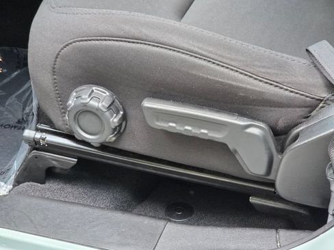 Used 2023 Jeep Wrangler Unlimited Sport AWD/4WD image 16