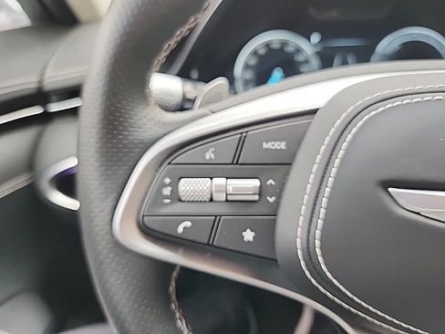 Used 2024 Genesis Electrified GV70 Prestige w/ Prestige Package image 9